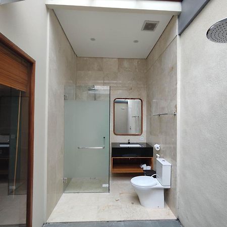 Villa Lovecho Canggu Exterior foto